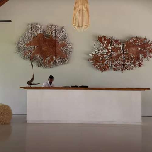 LOBBY LOUNGE 6